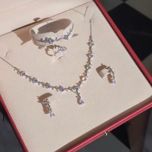 Kalung Cantik